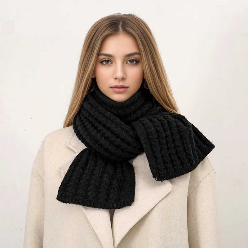 WeaveCore - Scarf with ribbed edges and washable design