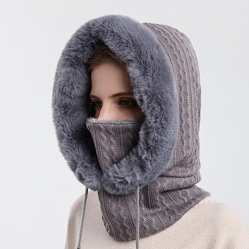 Olivia - Stylish and warm knitted winter set with hood