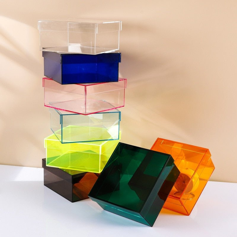 ClearNest – Scatola Portaoggetti Acrilica Colorata con Coperchio e Design Impilabile