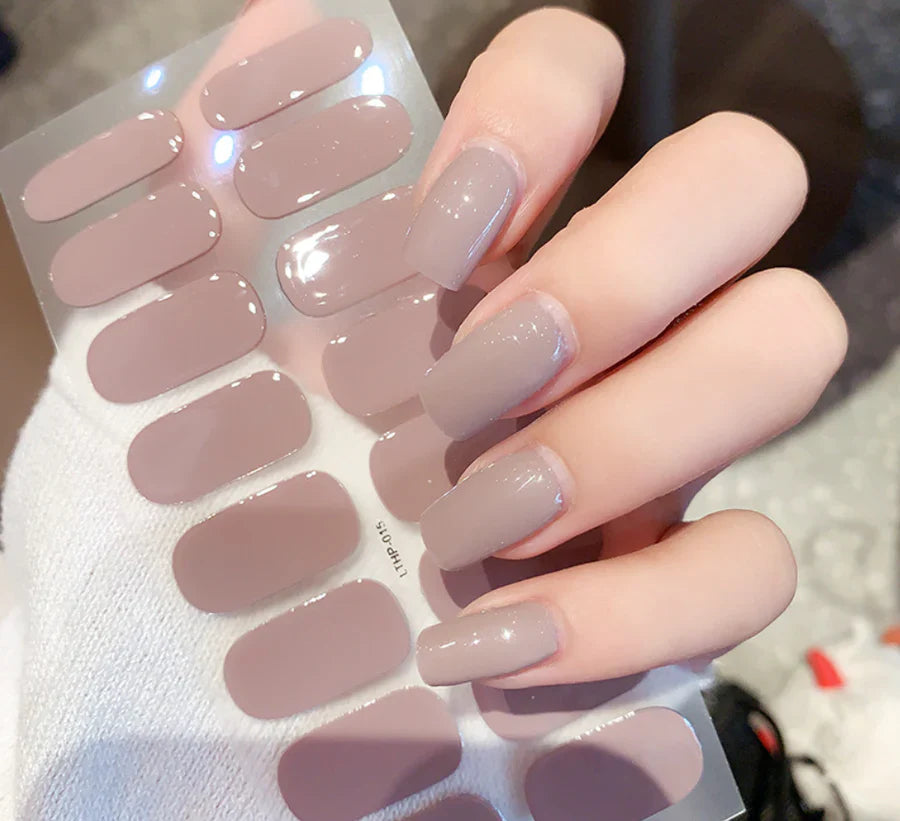 QuickGlam – Herbruikbare gelnagelstickers voor eenvoudige manicures van salonkwaliteit