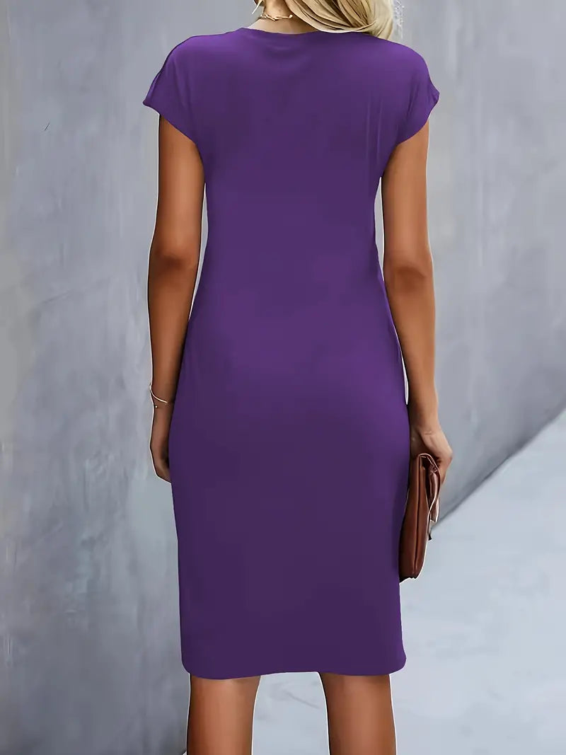Madison – Robe sans manches à col rond et coupe ajustée