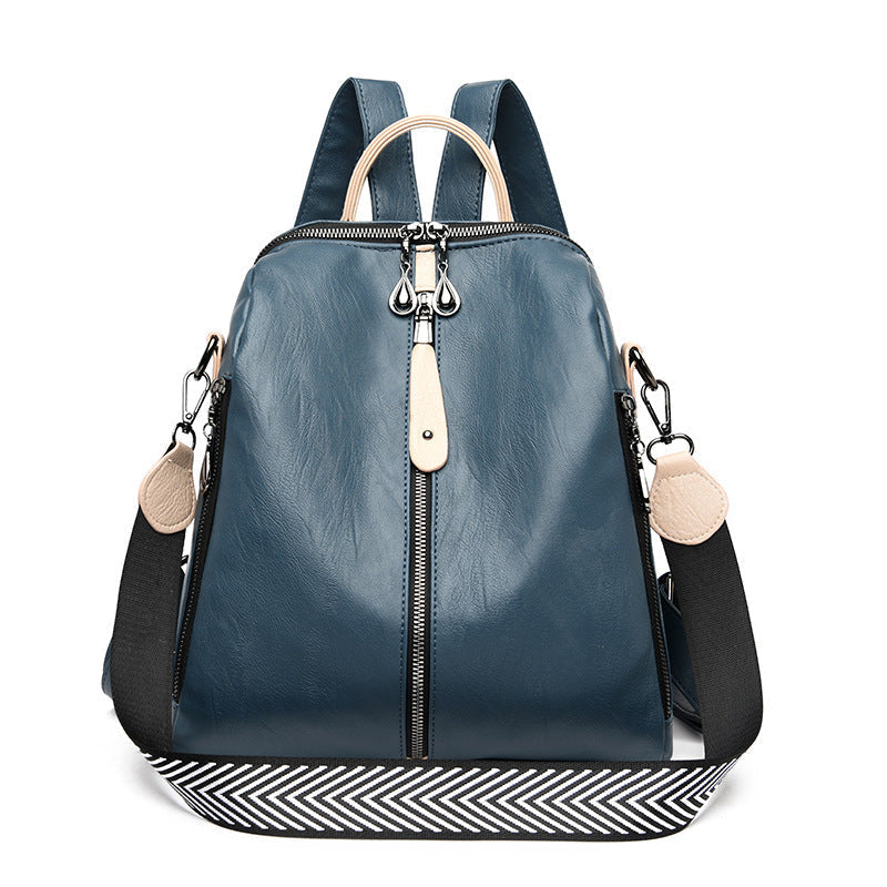 Nova - Trendy backpack with center zipper