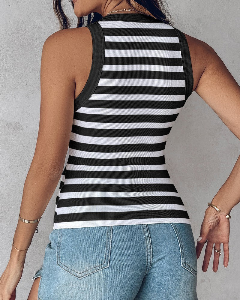 Emily - Elegante canotta slim fit con reggiseno integrato