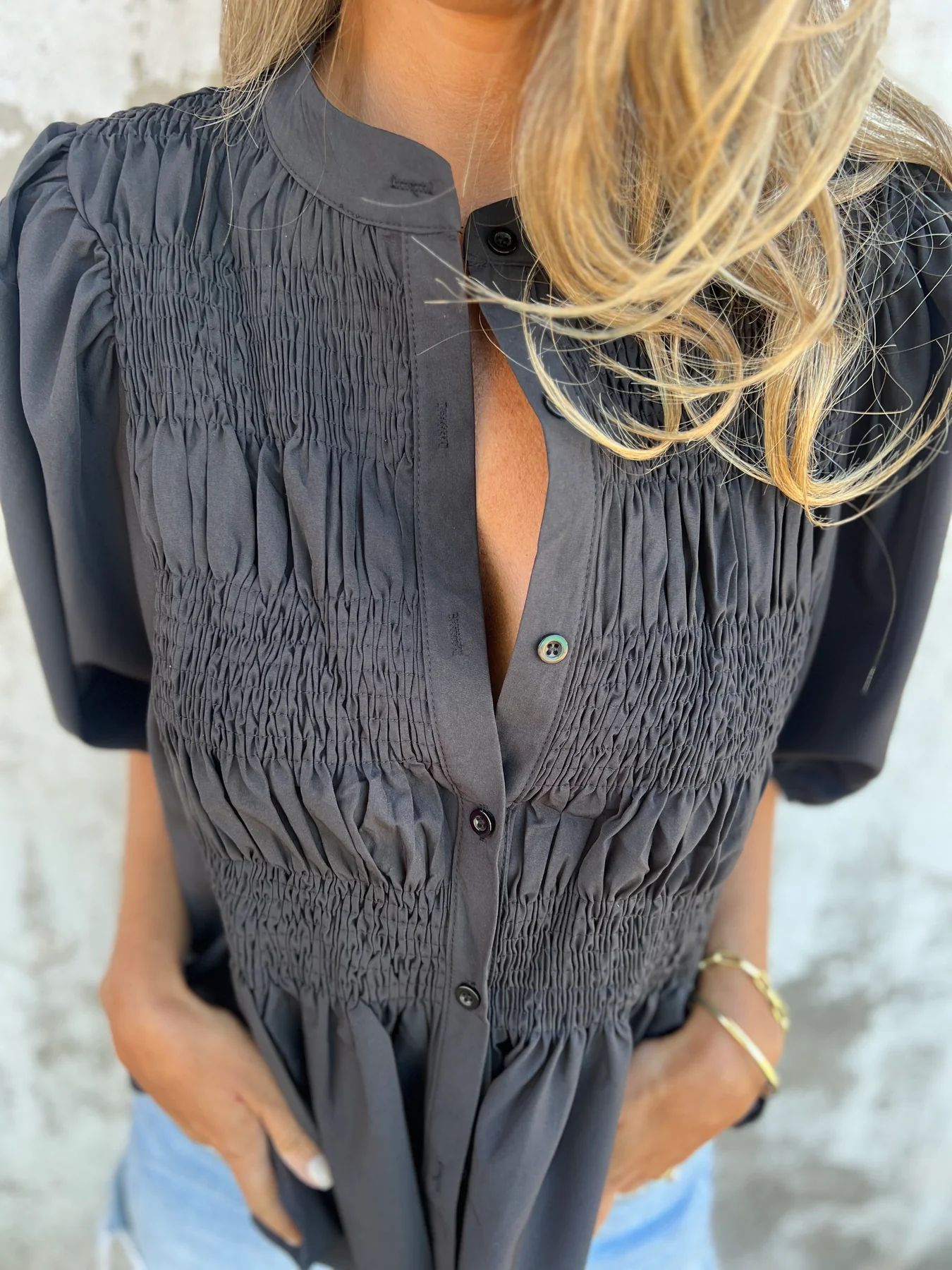 Olivia - Loose T-Shirt with Round Neck and Short Sleeves