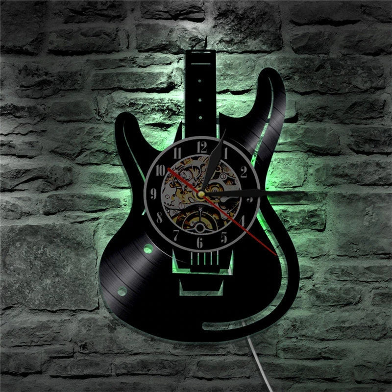 MusicTime – Wandklok met LED Licht en Gitaar Geïnspireerd Ontwerp