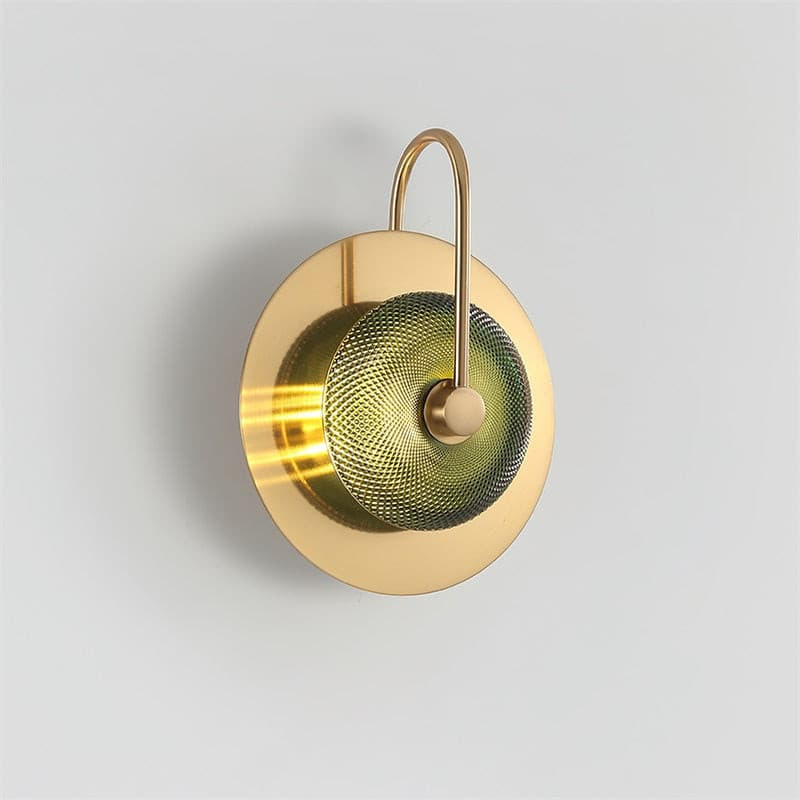 LumiVera – Lampada da parete con finitura dorata e paralume in vetro