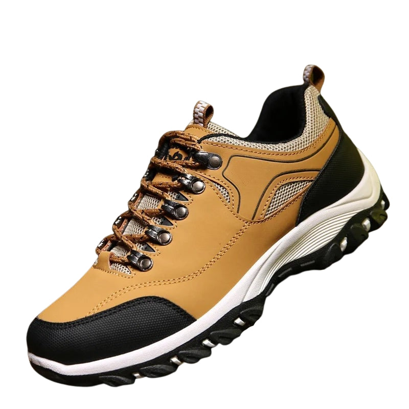 Max - Modern sneakers with lace-up closure