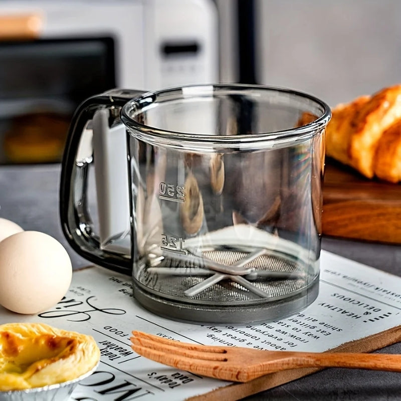 BakeEase - Flour Sifter with Squeeze Handle and Non-Stick Design