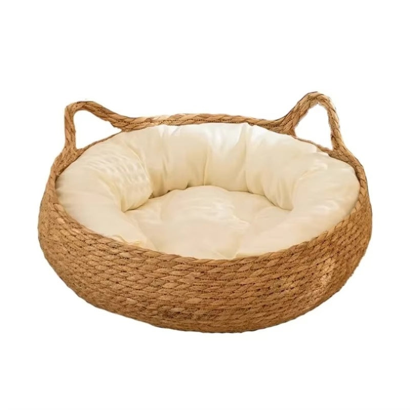 PurrNest – Cesta per gatti intrecciata a mano con cuscino in peluche