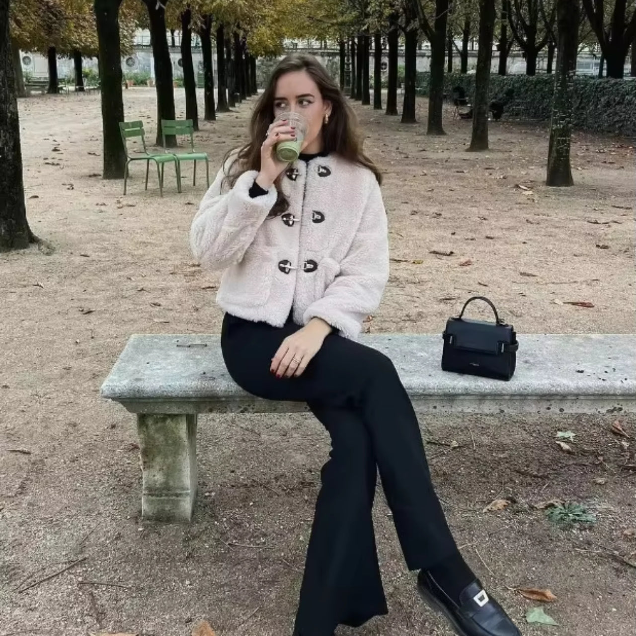 Daisy – Round Neck Fleece Coat with Long Sleeves