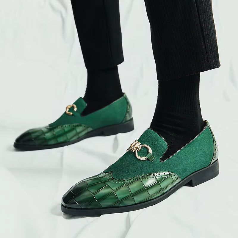 Ashton - Buty z antypoślizgową podeszwą i ozdobną klamrą