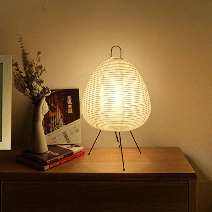 ZenGlow - Lampada sottile e versatile con ispirazione giapponese