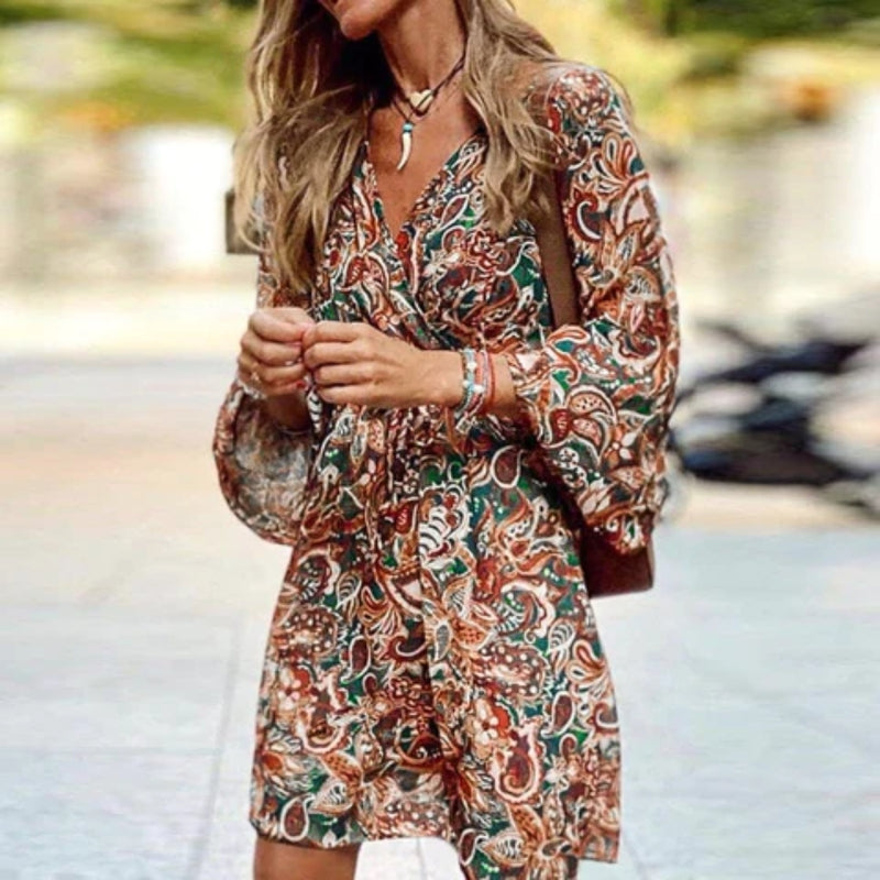 Vestito corto da donna con motivo stampato