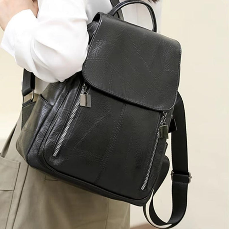 Julia - Sac à dos grande capacité avec multiples compartiments zippés | Design structuré facile à porter | Taille standard | Marron, Noir, Rouge