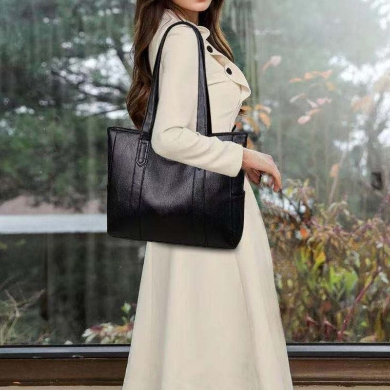 Sienna - Sac à bandoulière avec large sangle et grande capacité | Compartiment principal spacieux pour le transport quotidien | Taille standard | Noir, Marron