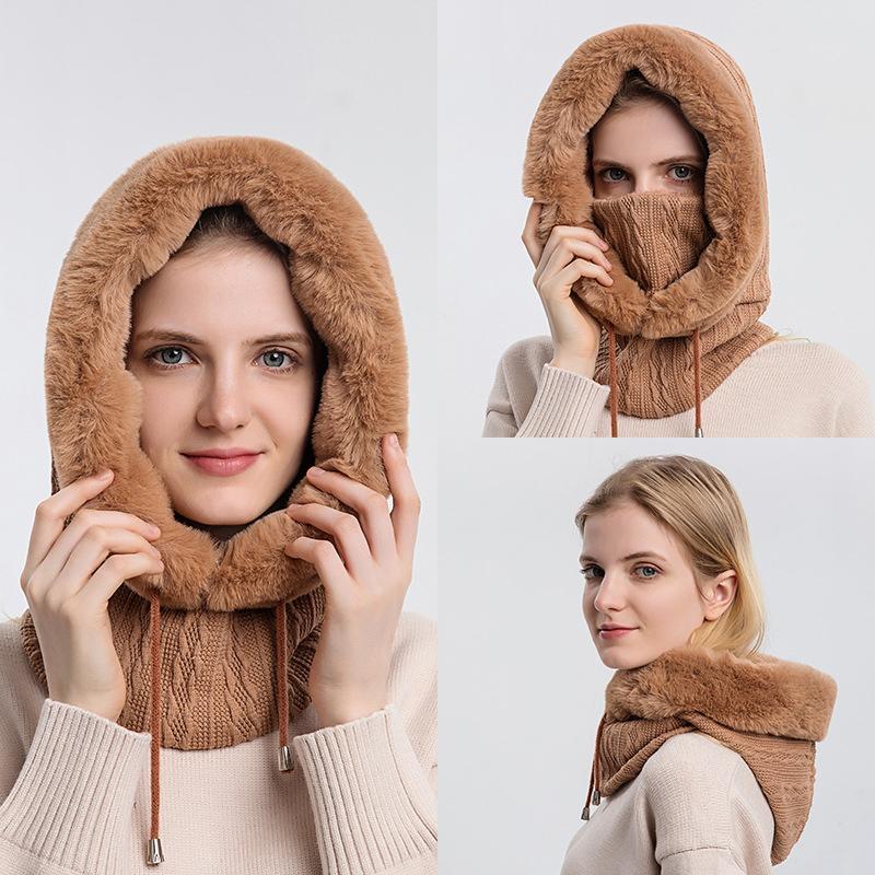 Olivia - Stylish and warm knitted winter set with hood