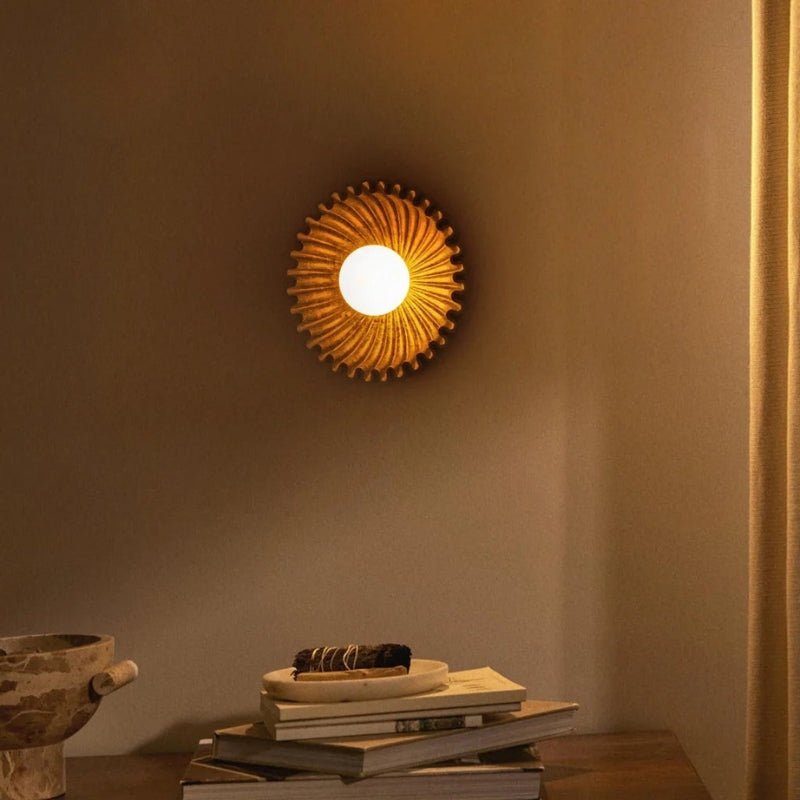 FlowerGlow – Lampada da parete LED con design ispirato ai fiori per uso interno