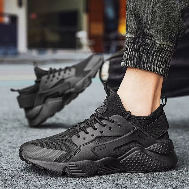 FlexWear - Boty se šněrováním a protiskluzovým designem
