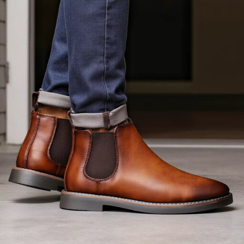 Sean – Non-Slip Ankle Boots with Pointed Toe | Stable Grip for Everyday Wear | Stylish and Comfortable Fit | Sizes 40–46 | Brown, Grey, Dark Grey