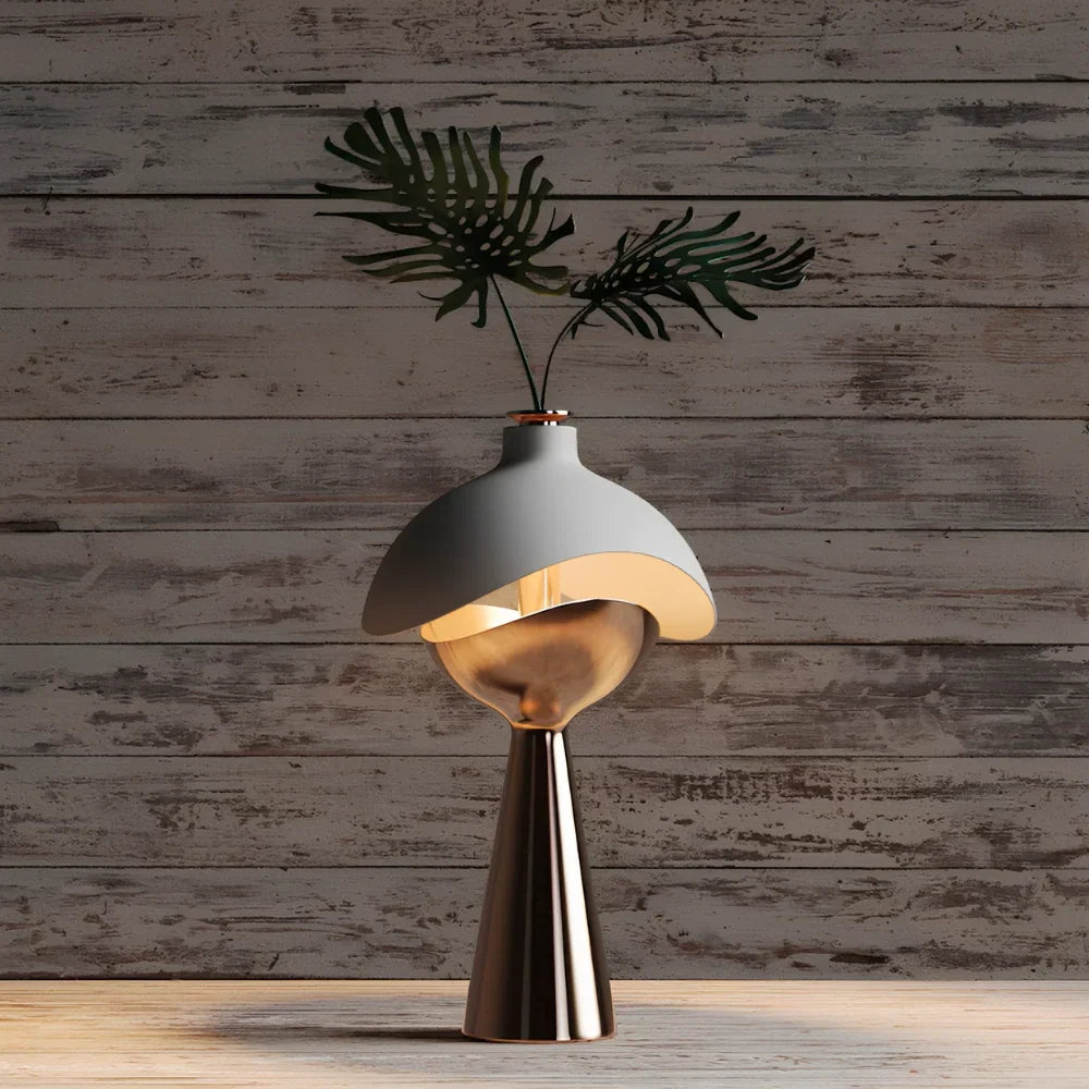 Domelux - tvarovaná stolní lampa s překrývajícími se kopulemi