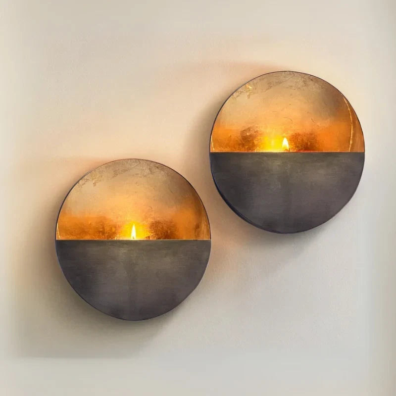 SculptWick - Suporte de ferro para velas de parede com detalhes refletores