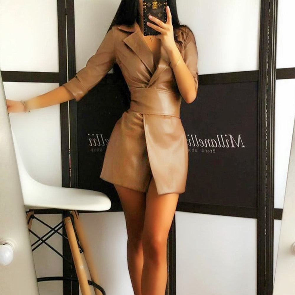 Leony – Blazer elegante con maniche lunghe e cintura in vita