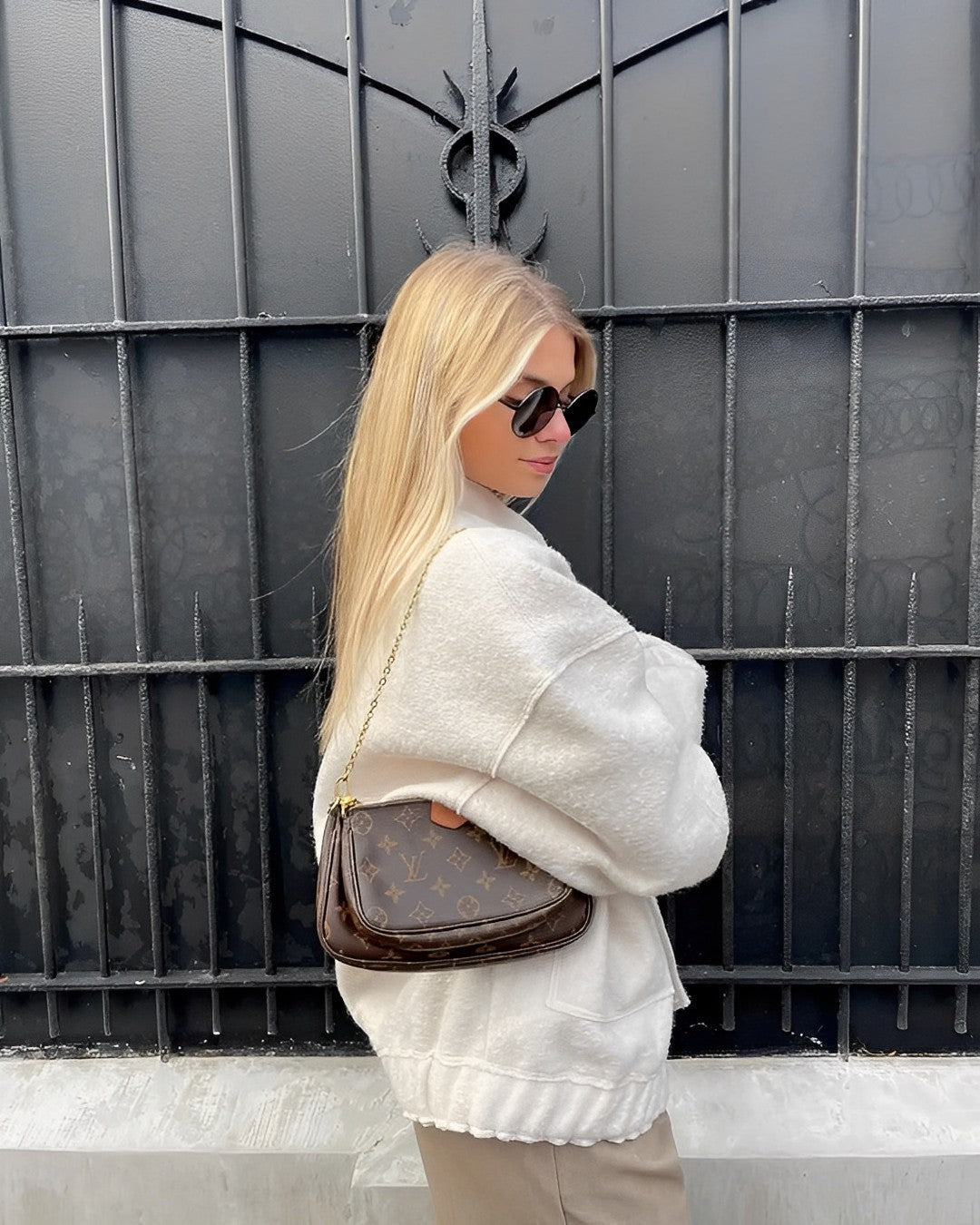 Liana - Comfortable oversized jacket with button closure for a trendy and warm look