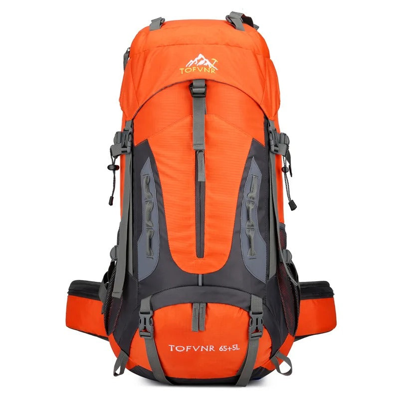 AquaTrek - Elegancki plecak outdoorowy z bezpiecznym zamkiem i pojemnymi kieszeniami