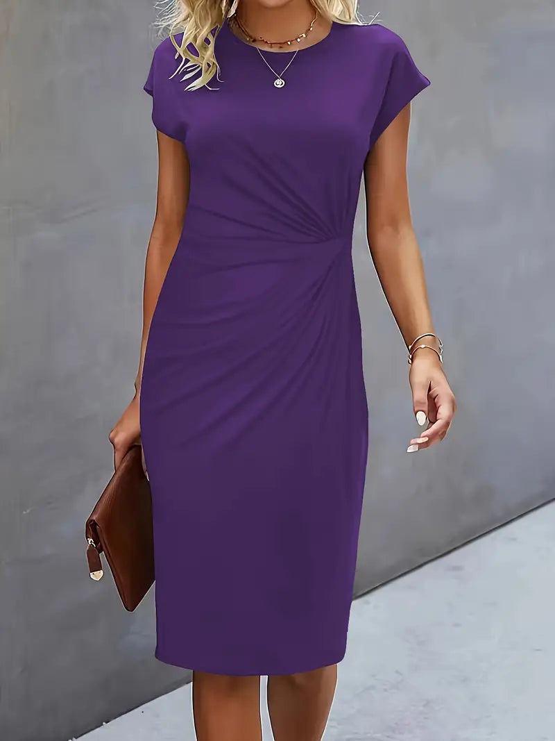 Madison – Robe sans manches à col rond et coupe ajustée