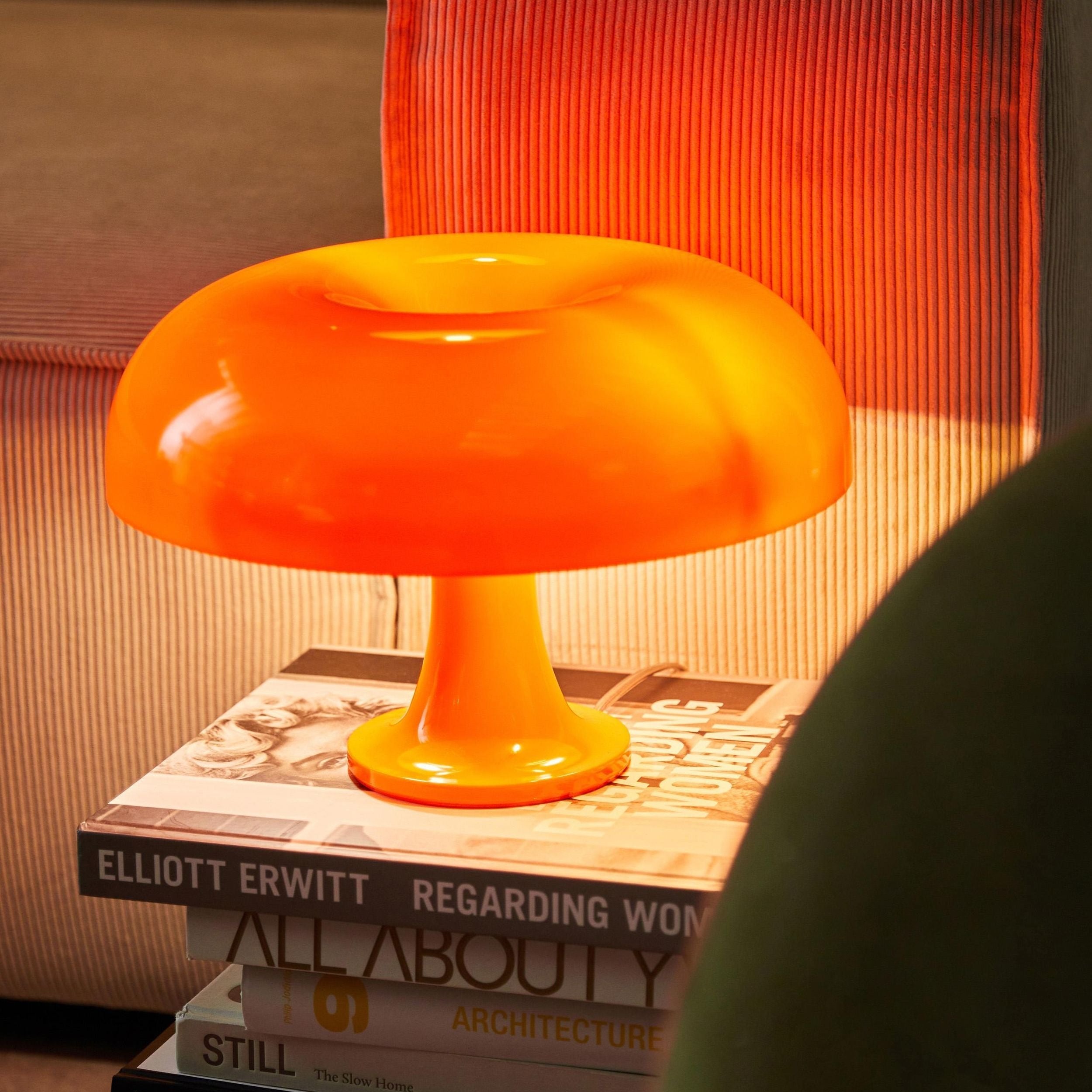 MushroomGlow – Lampă de masă modernă Mushroom pentru un aspect confortabil și stilat