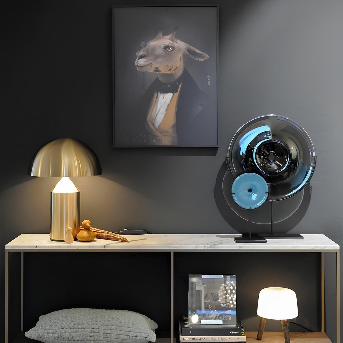 GlowSwitch - Kovová stolní lampa s nastavitelným LED osvětlením