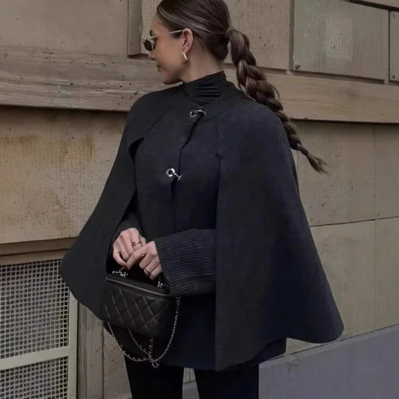 Taliah – Veste coupe ample avec col rond et boutons décoratifs