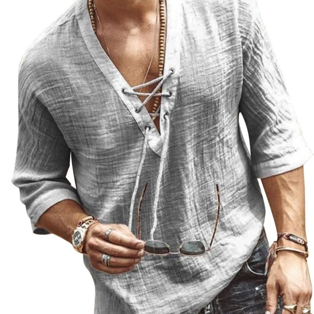 Kay – Relaxed shirt with open neckline and long sleeves