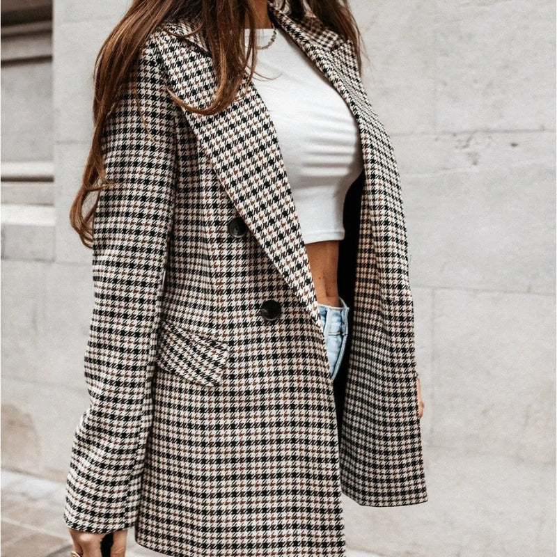 Nancy – Blazer a Maniche Lunghe con Chiusura a Bottoni e Tasche