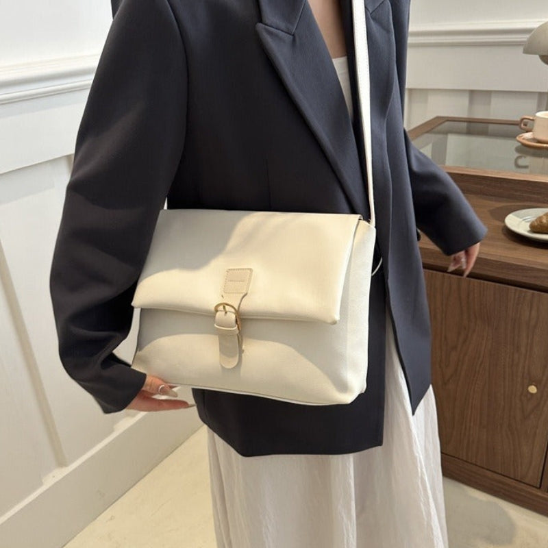 Sienna – Borsa a tracolla capiente con tracolla regolabile