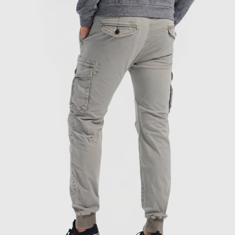 Pantaloni bărbătești cu croială largă și talie cu șnur