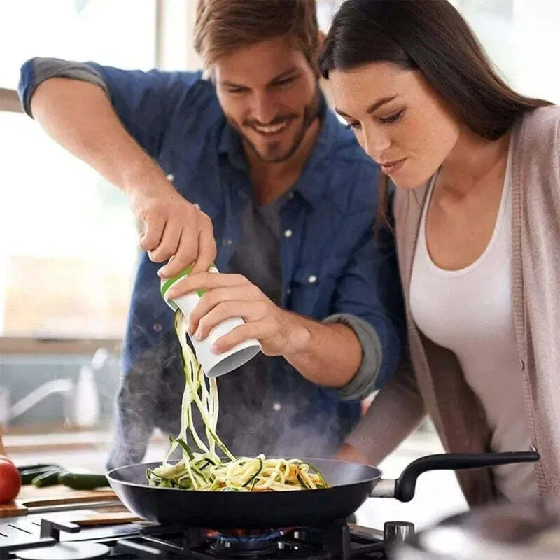 VeggieTwist – Manual vegetable and cheese spiralizer