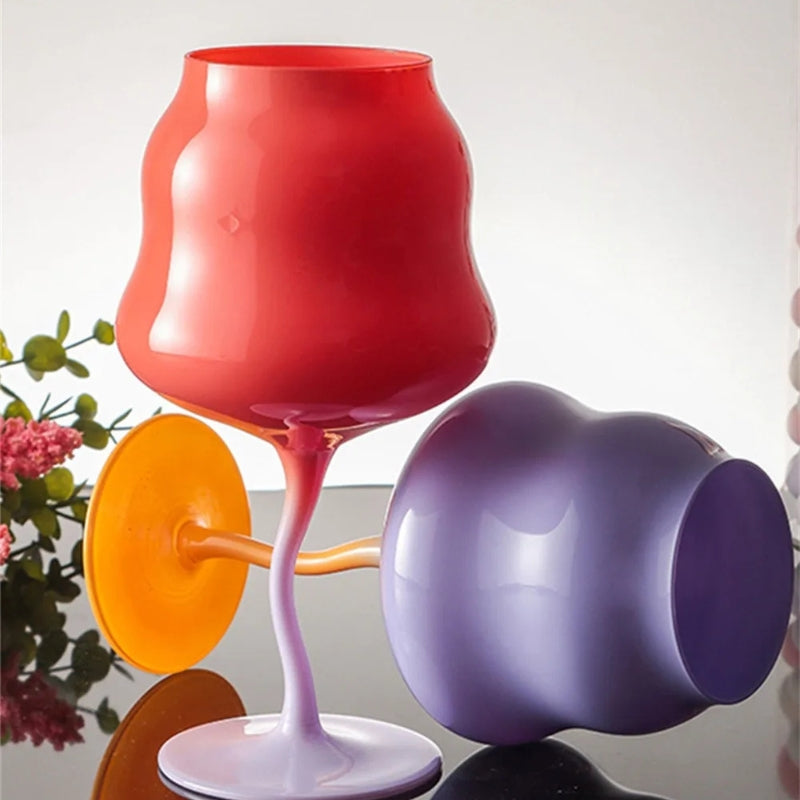 TwistGoblet – Verre à pied au design torsadé pour boire