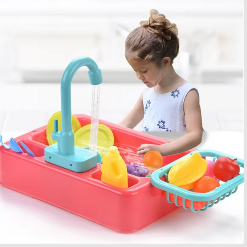 SinkSprout – Mini Zestaw Do Zlewu z Kranu i Zabawki Warzywne
