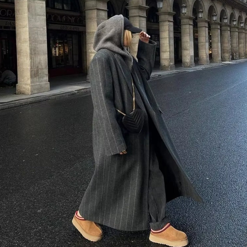 Capri - Long sleeve coat with stripe design and button closure