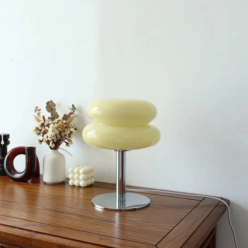 LuxeGlow - Moderní Bauhaus lampa pro stylové pokoje