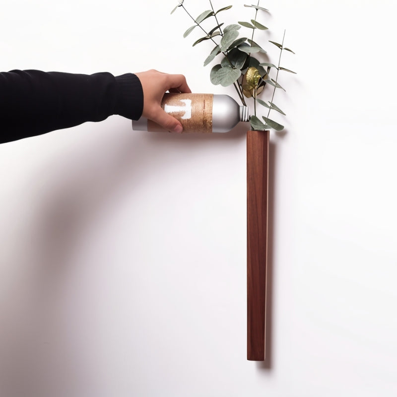 LeafNest – Wall-mounted Wooden Vase for Flower Display