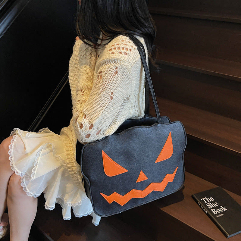 Emma - Halloween Messenger Bag with Pumpkin Design