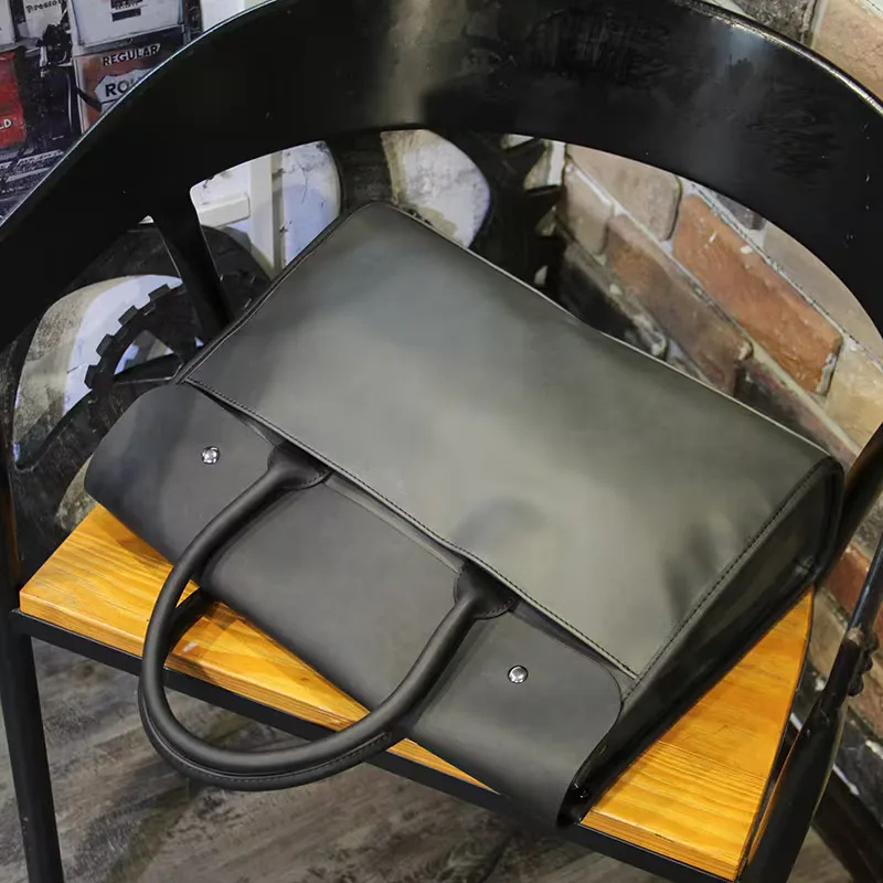 Serviette avec bandoulière amovible