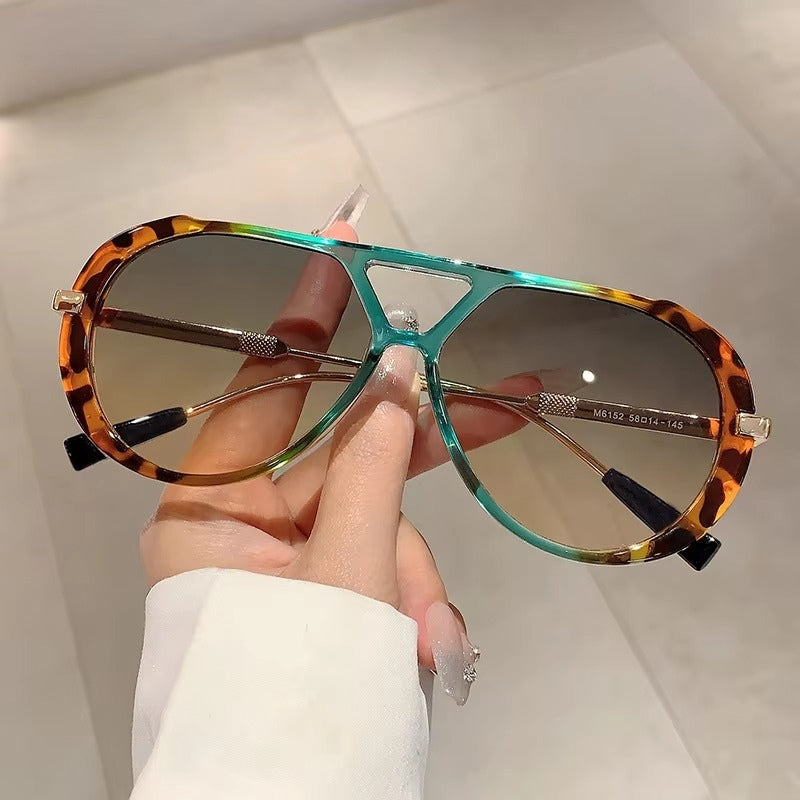 StyleHunt – okulary przeciwsłoneczne o owalnym kształcie z panterkowym wzorem