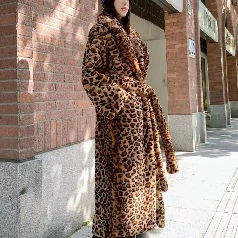Marissa - Long Sleeve Long Coat with Leopard Print