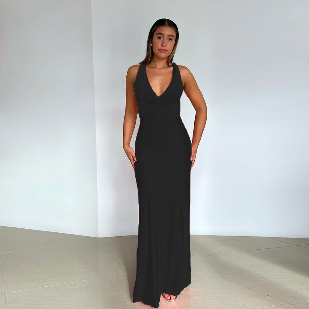 Amara – Elegantní maxi šaty s otevřenými zády a výstřihem do V