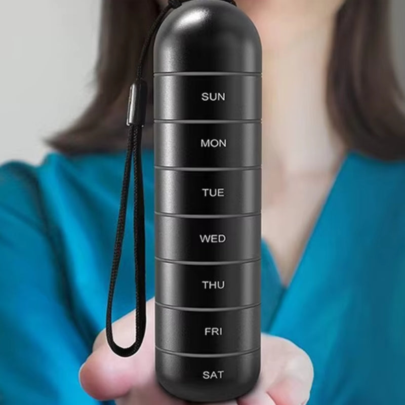 KeyraCase – Organizator portabil pentru 7 zile, cu breloc