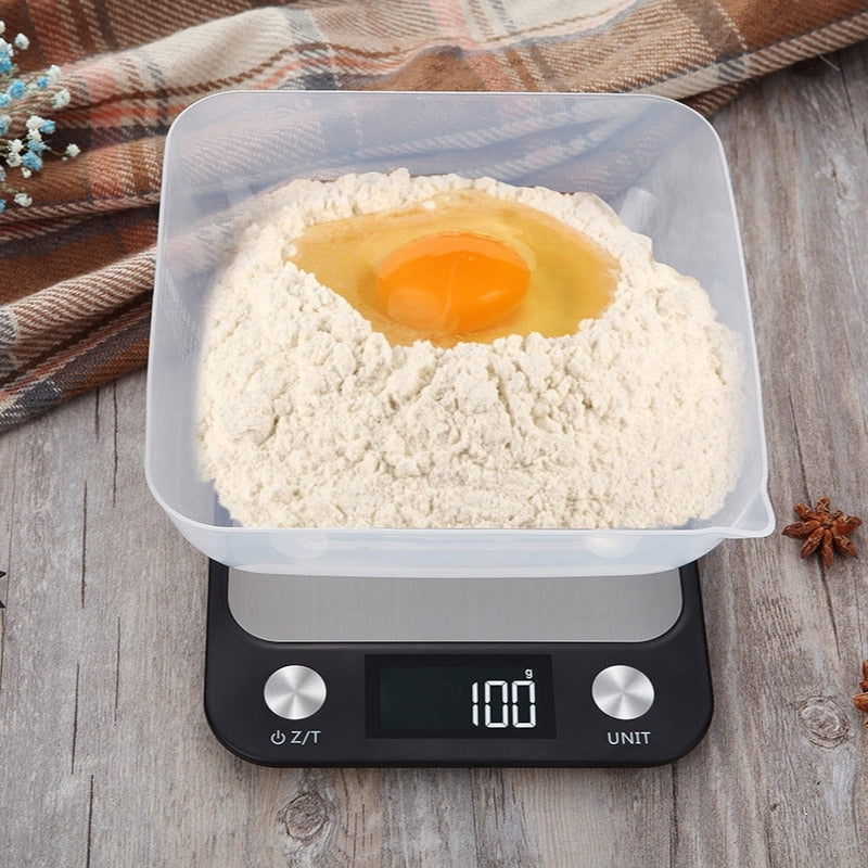 WeighEase – Cântar electronic de bucătărie cu afișaj digital și control prin butoane
