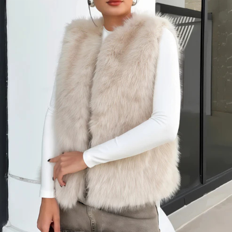 Kaelin – Fluffy sleeveless jacket with open front